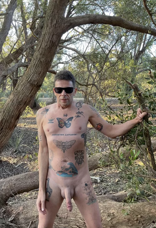 The world is a wonderful place when you are naked.