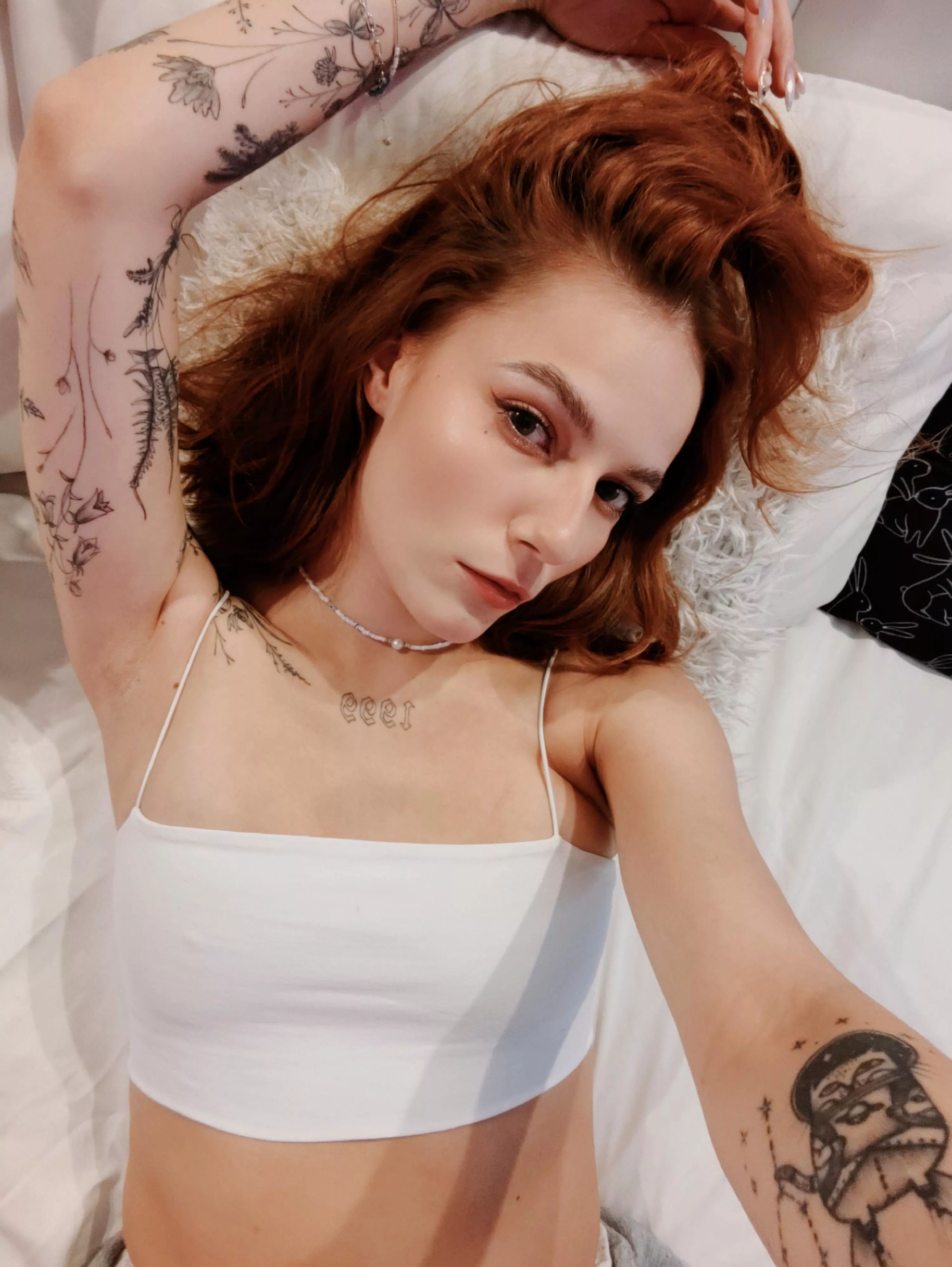 tickle my pit with your tongue