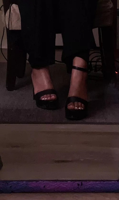 Twitter: Mistress.Venus