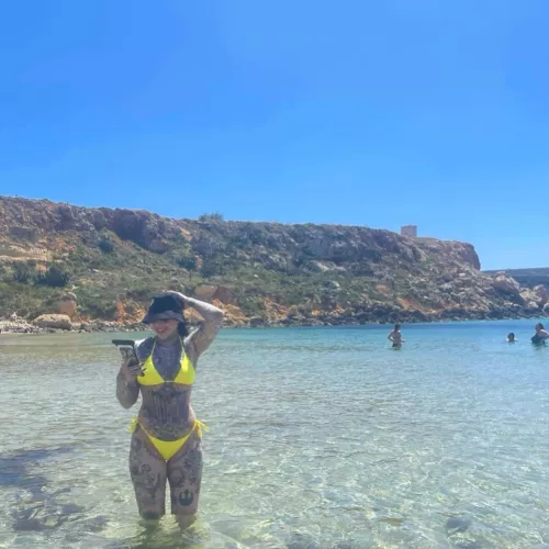 Went for a yellow bikini this time