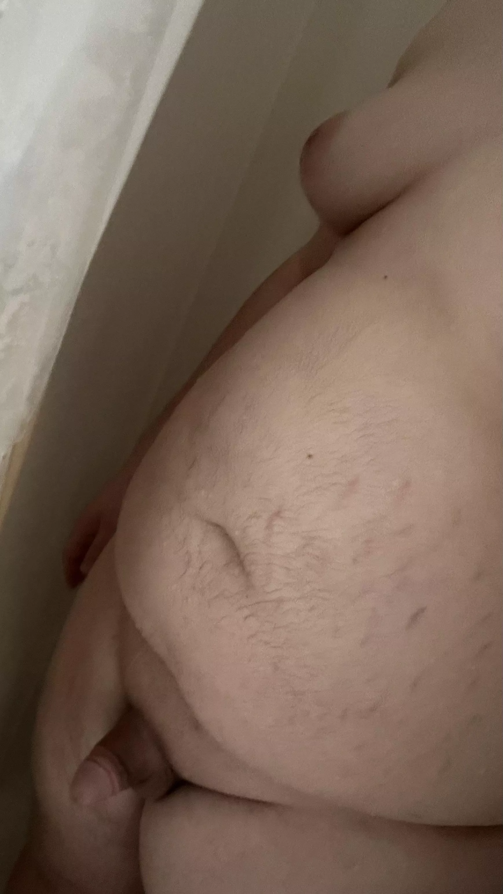 Who wants to shower with me? Johnsmithfeet28