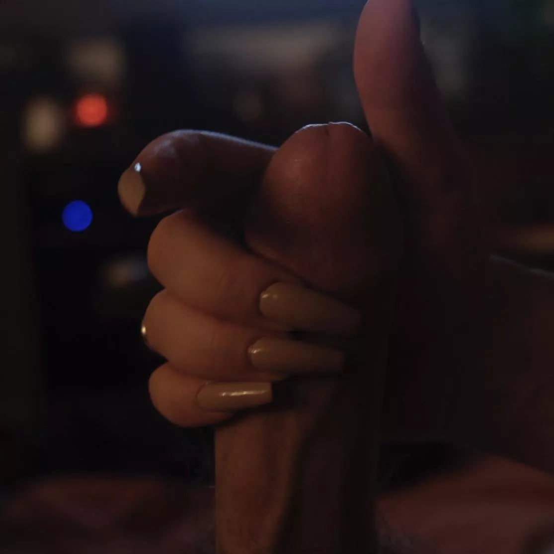 Will never turn down a handjob (NSFW)