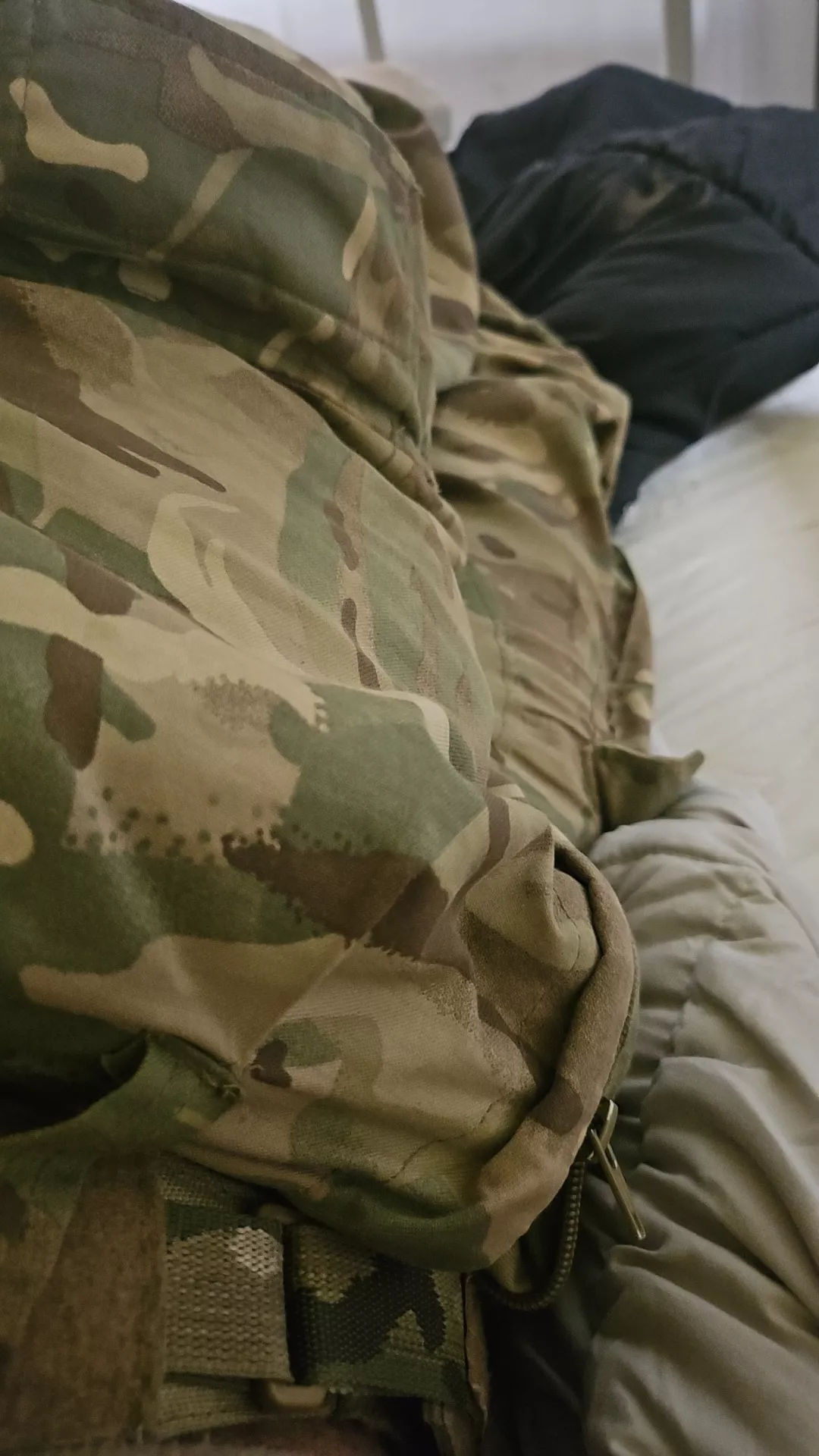 18 military looking for live jerk. jxke2019