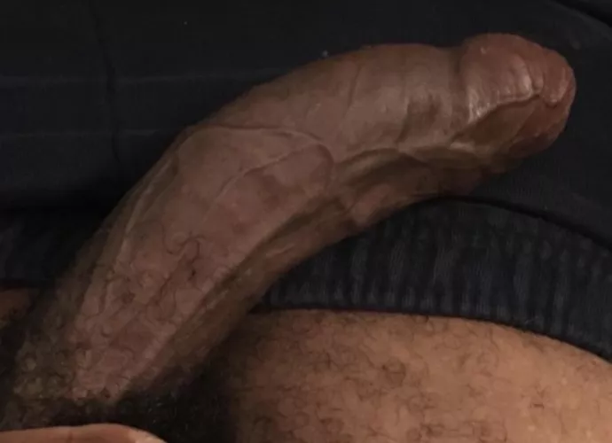 28 looking for hung bros really into uncut cock. foreskin fetish++ big cock++ hmu boborsa25