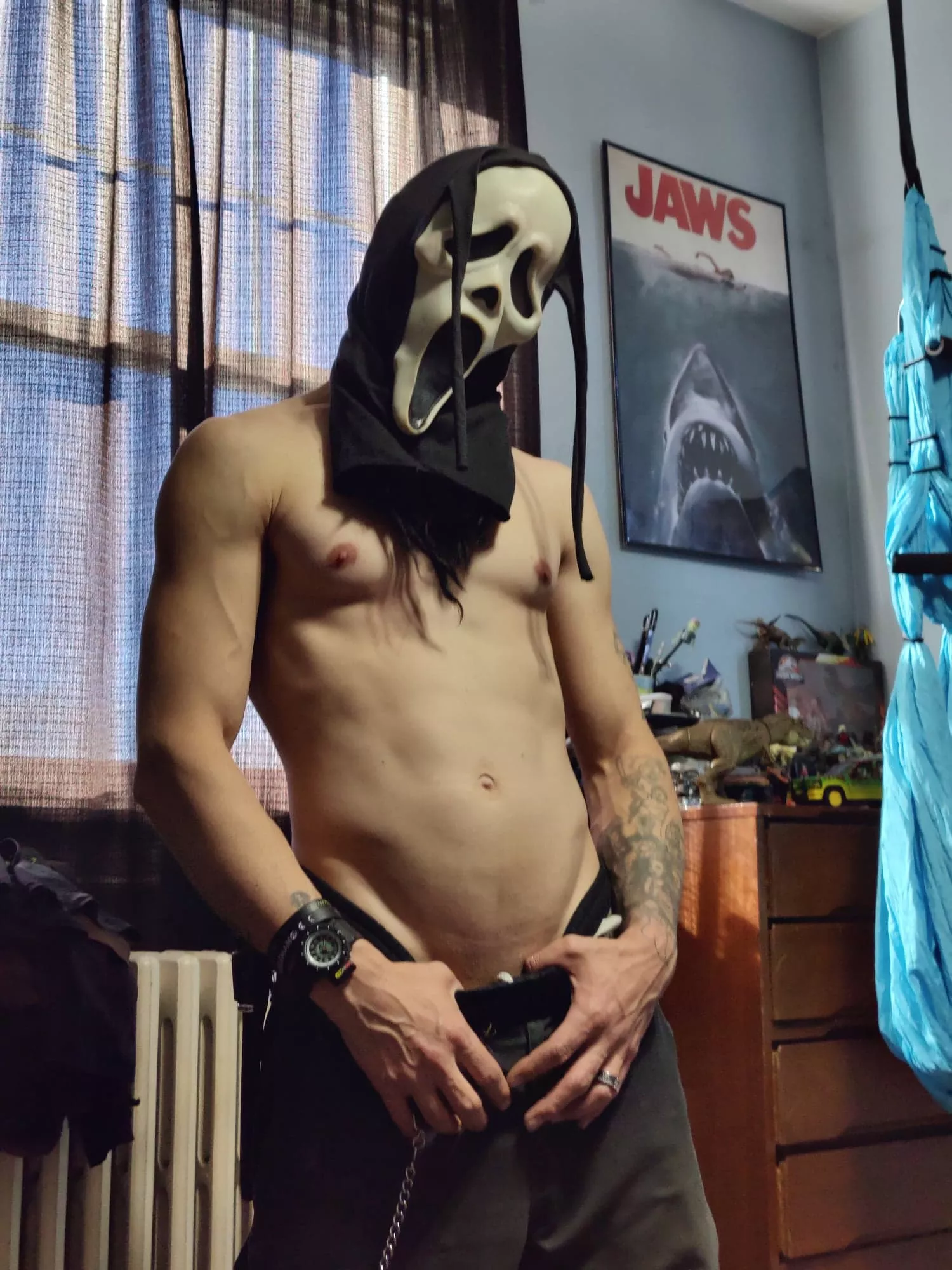 28m that loves a mature kinky lady