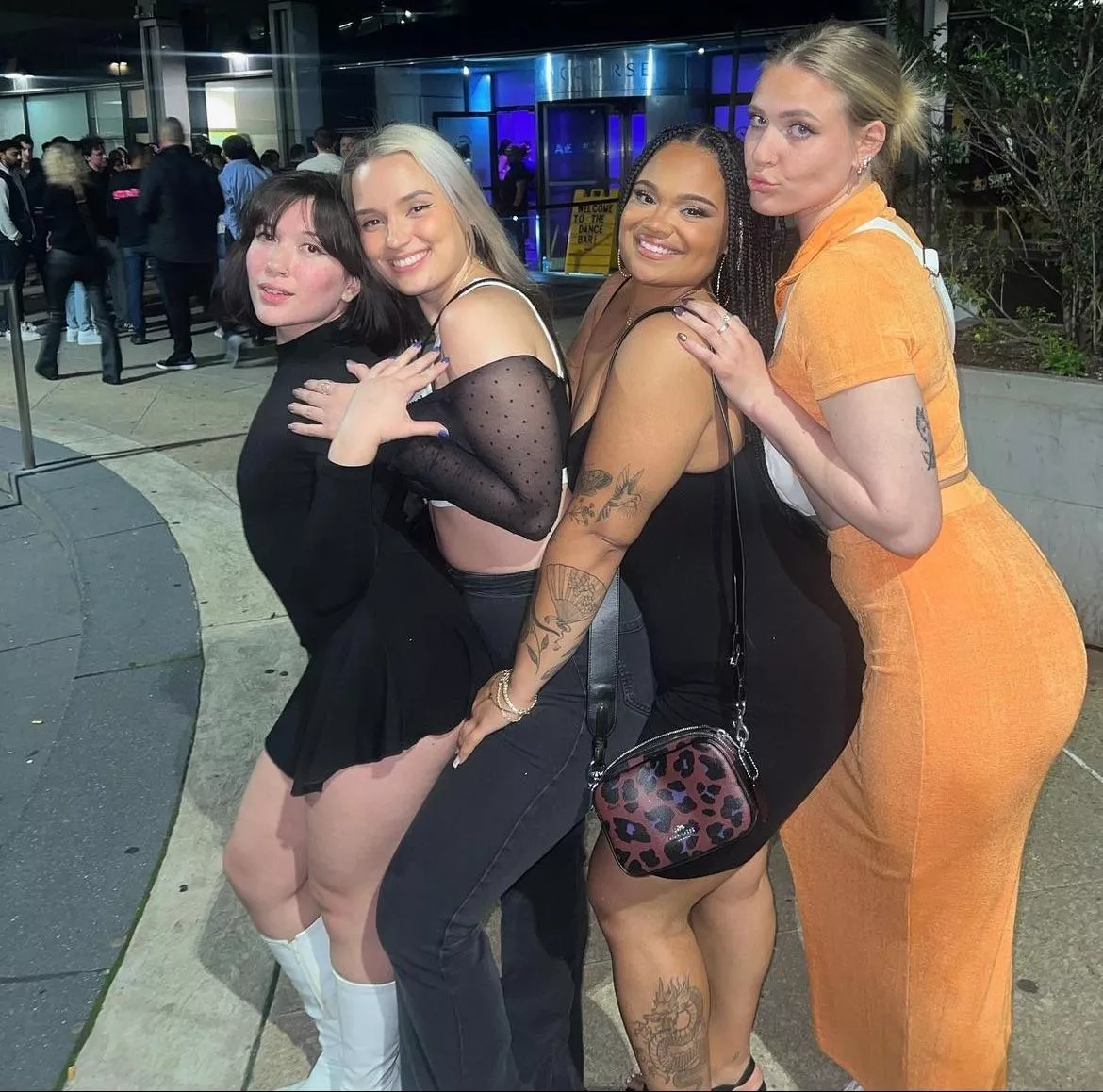 [4] which slut are you having fun with? Tell me wywd