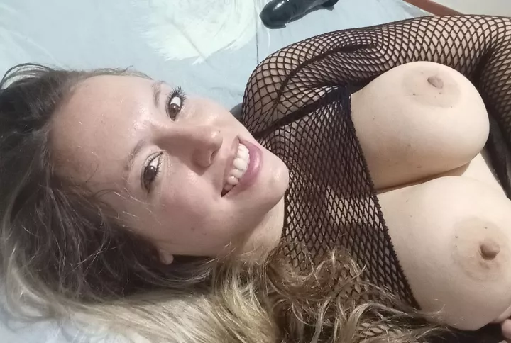 A quick selfie before bed time I don't want you to be hard