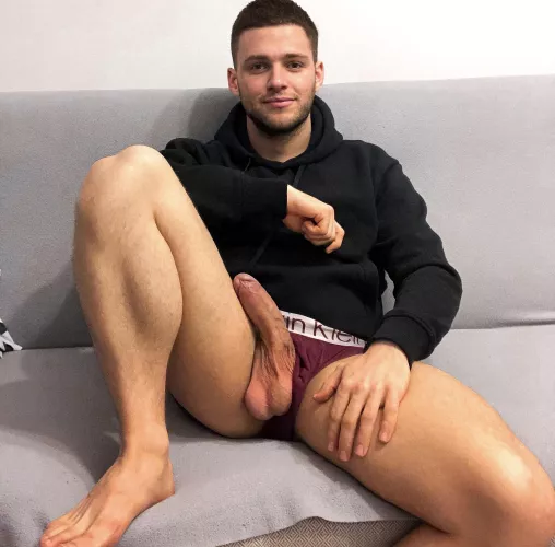 Beard and boner 😜