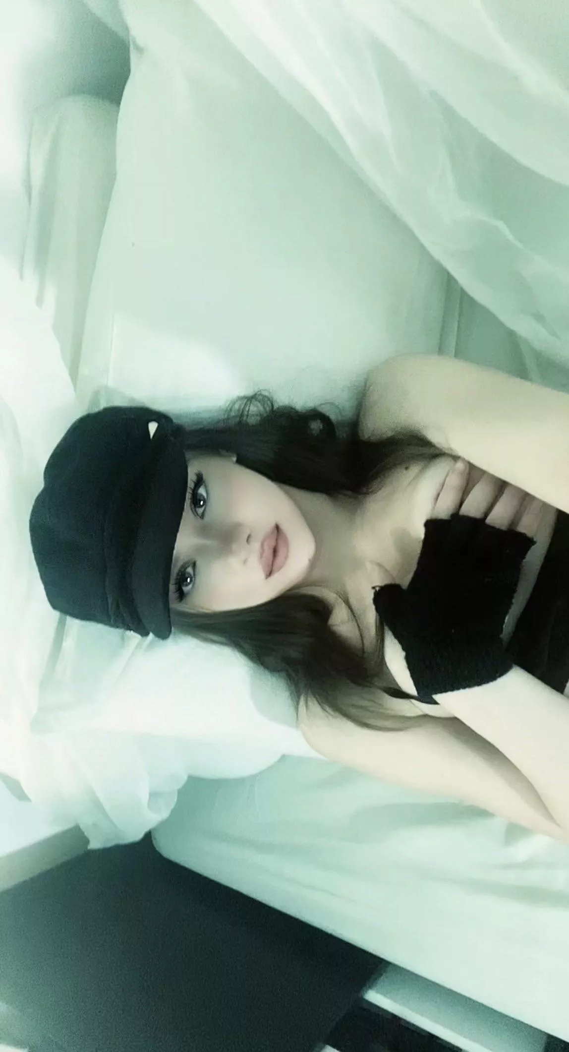 Can you help me hold it for a sec?