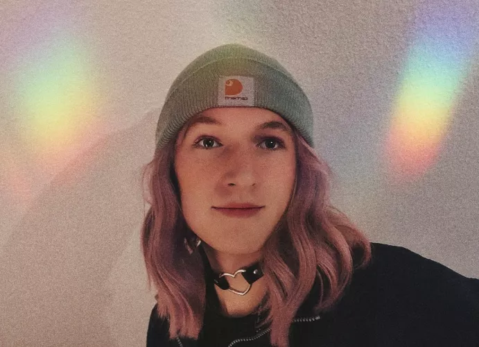 First face reveal post, please be nice :)