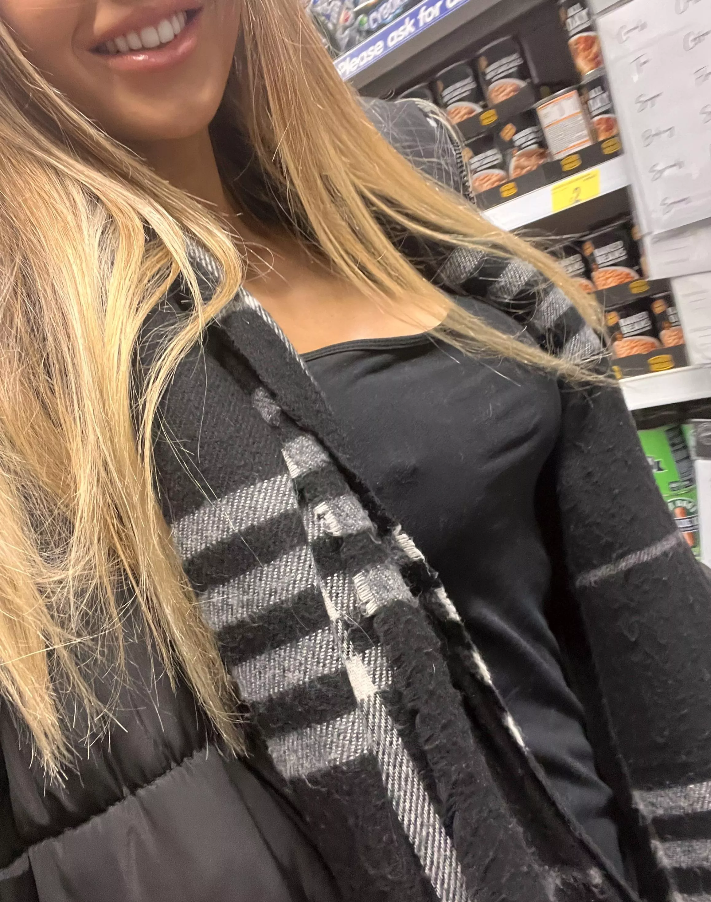 Freezing out but too hot in the shops ❄️🔥