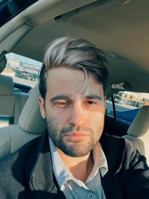 Golden lighting ⭐️💛