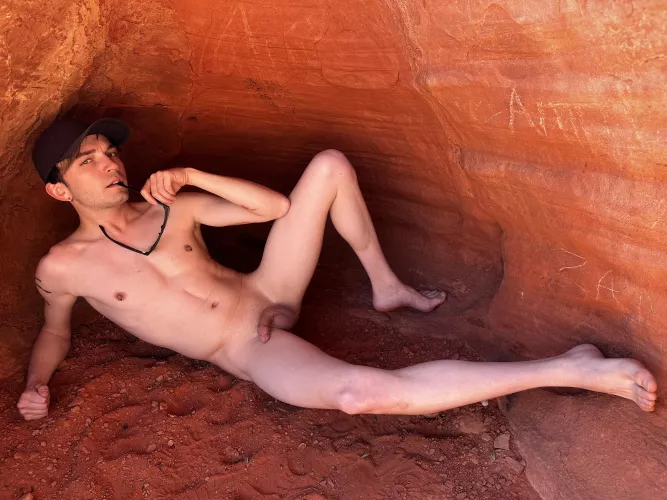 I love baring it all out on the rocks