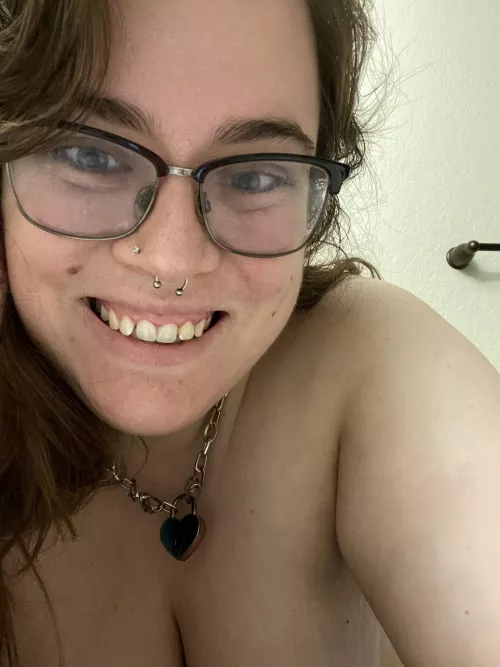 I love my collar 💕💕