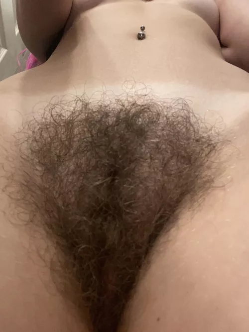 I love my hairy pussy