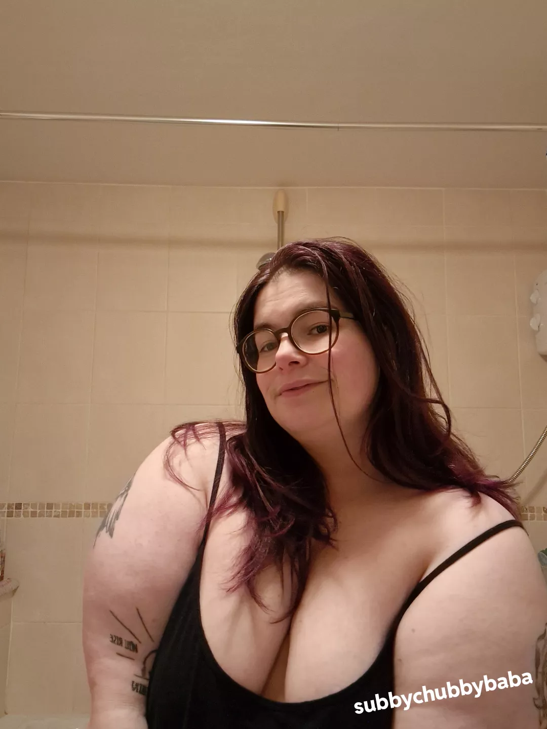 I wish i had more tattoos. Do you prefer tattoos or no tattoos?