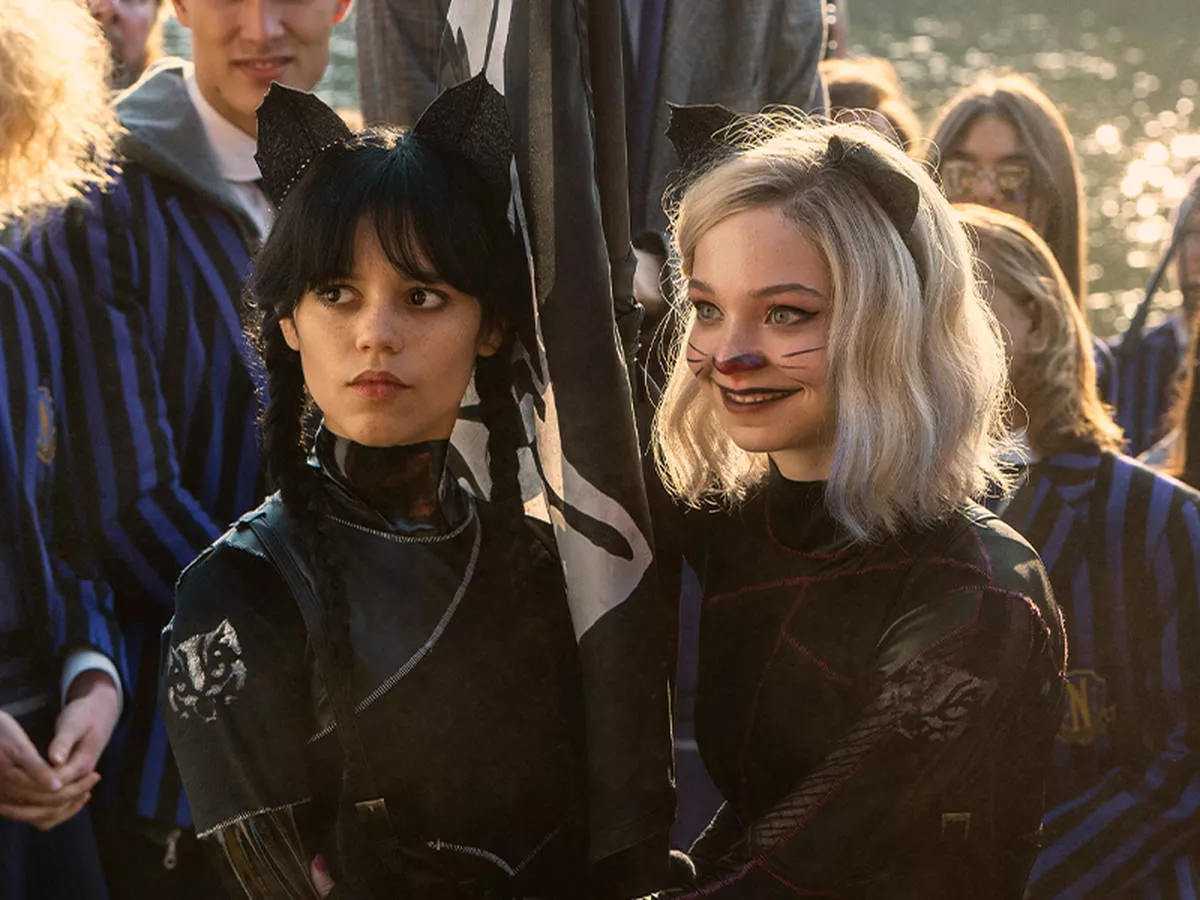 I'd pay a ridiculous amount of money to watch Emma Myers and Jenna Ortega go at it.