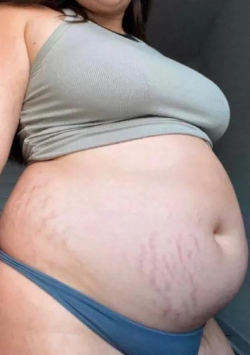 Im Lilly you wanna help me to gain some weight?