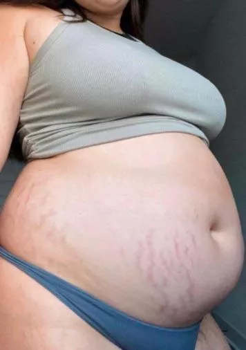 Im Lilly you wanna help me to gain some weight?