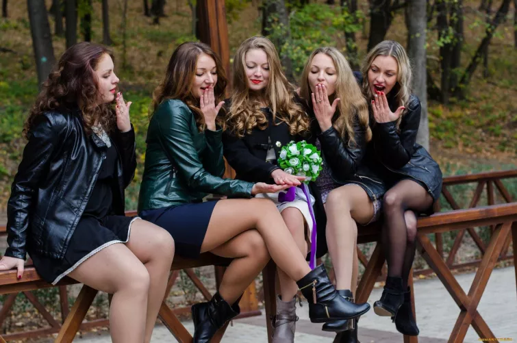 In The Forest With Five Beauties