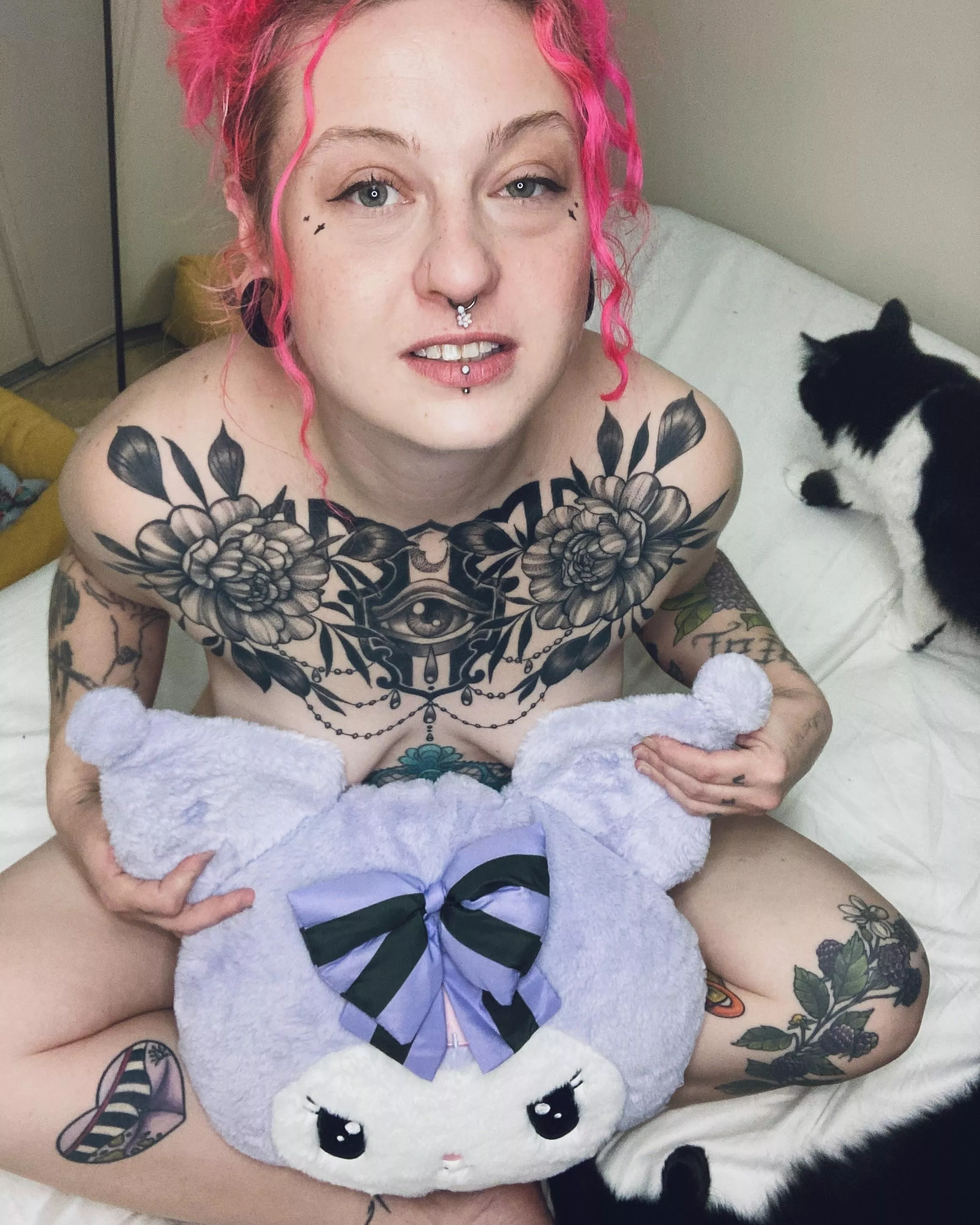 join me in bed [f]or some anime - I’m watching Legend of Korra!