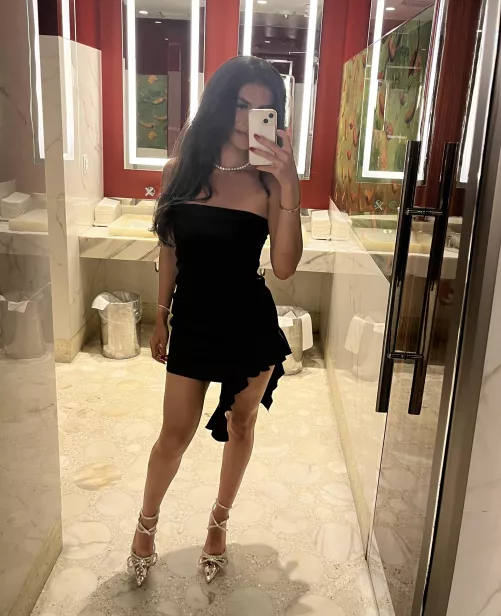 Love a little black dress