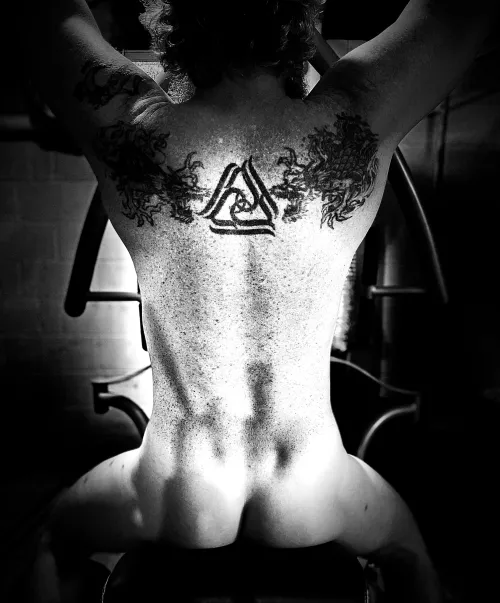 [M] I need a new workout routine. Any ideas?