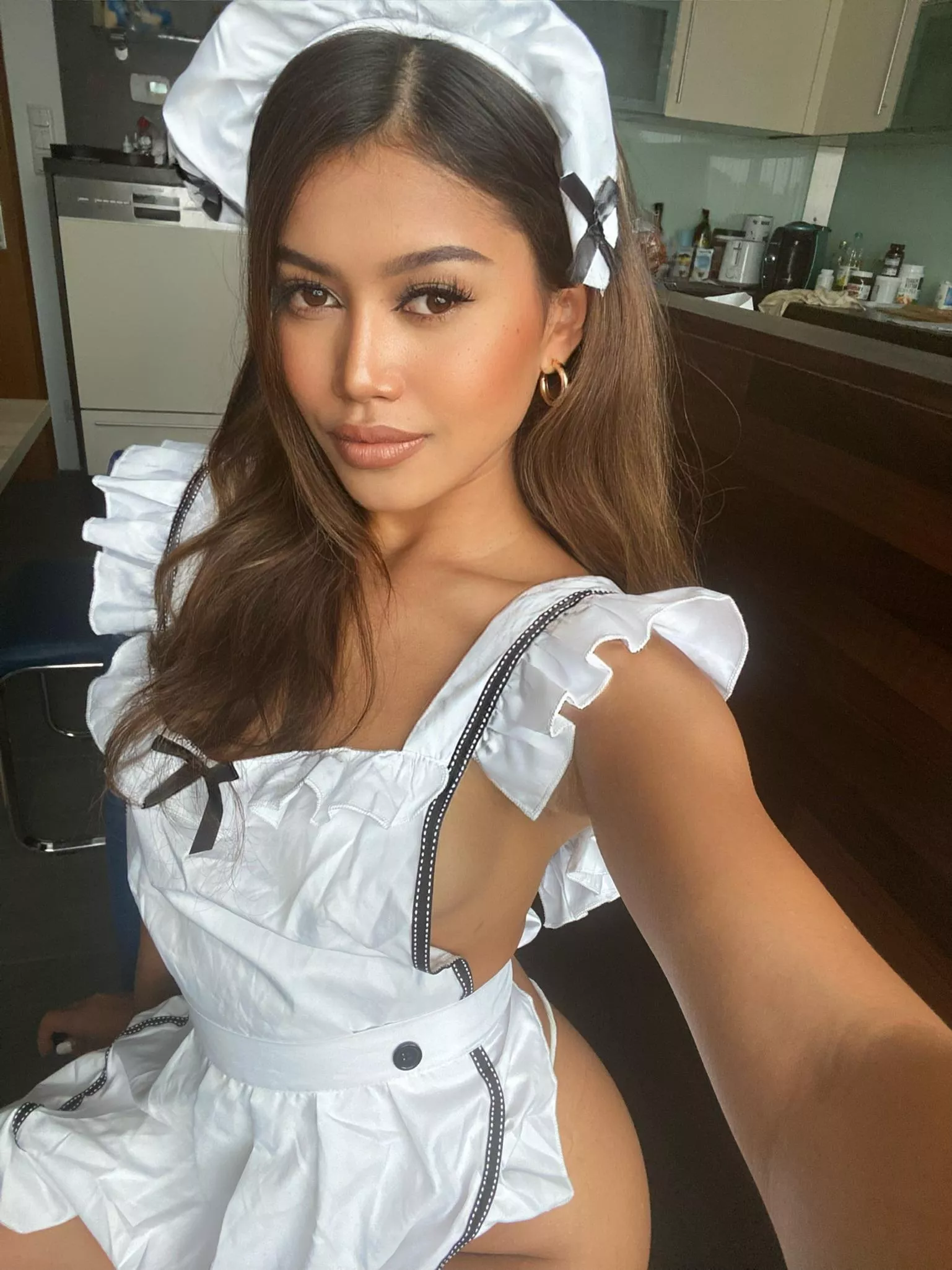 Me sending you selfies while you're at work once I finished cleaning