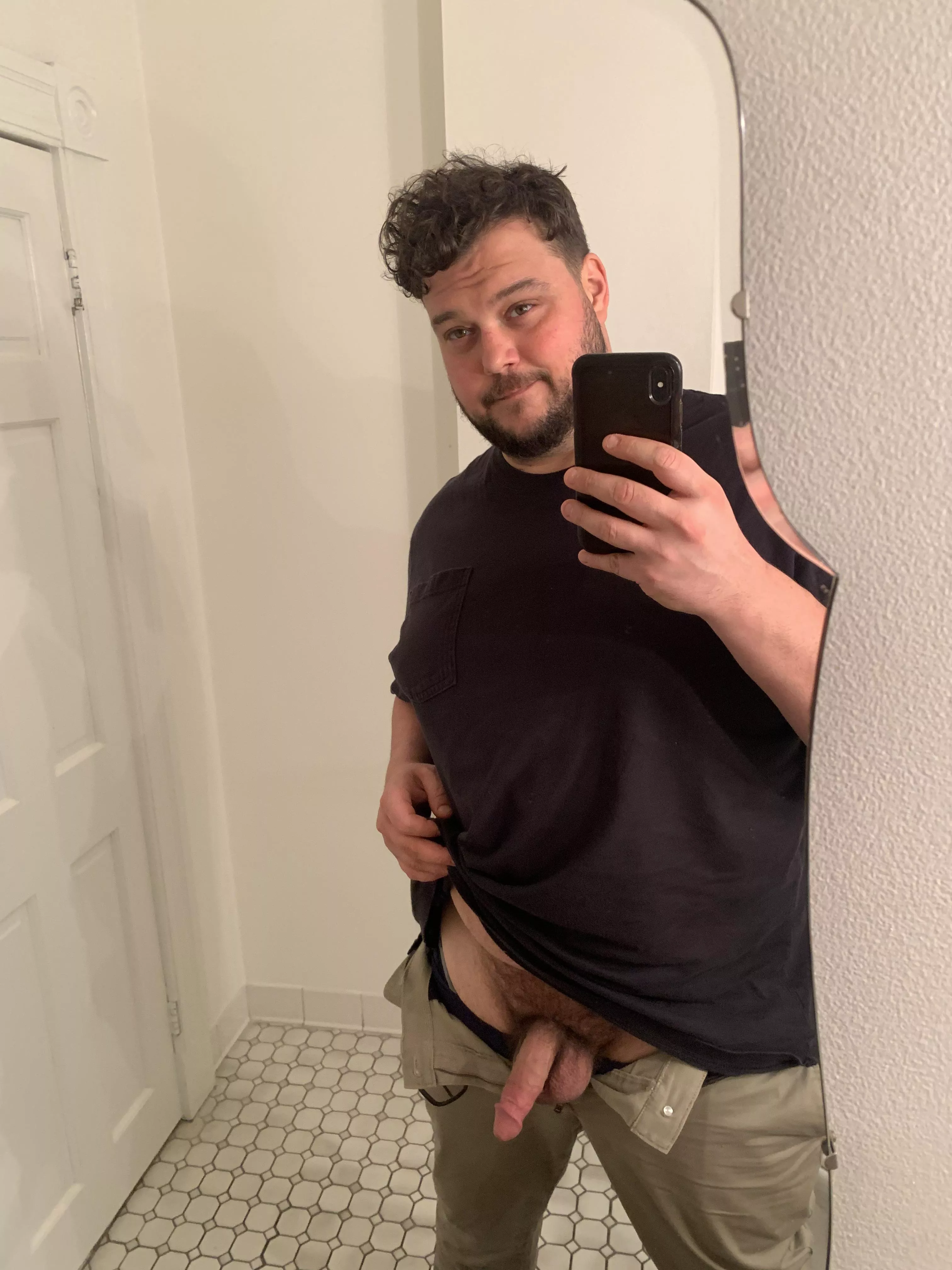 Meet me in the bathroom?