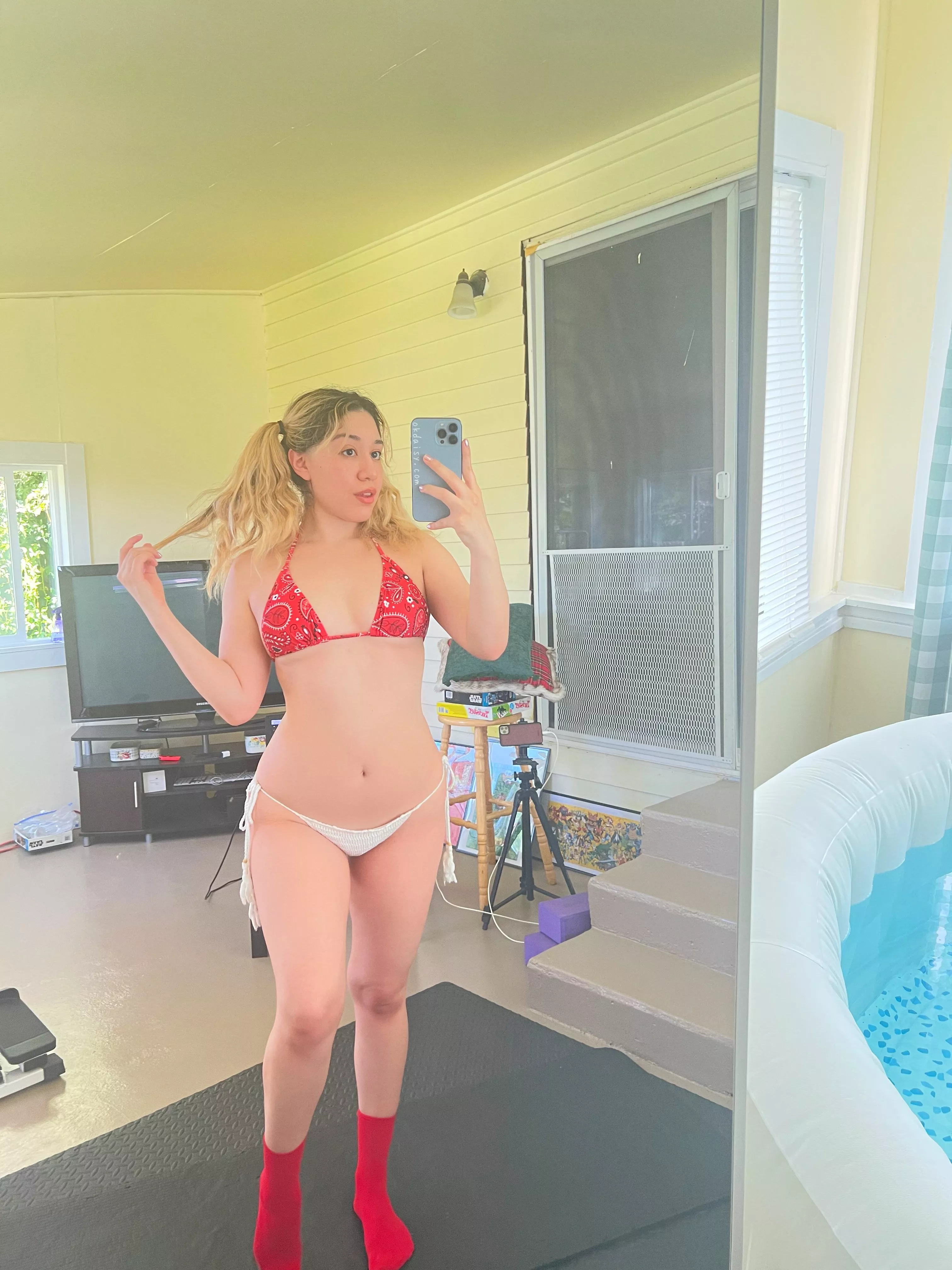 My socks are the best part of this [F]