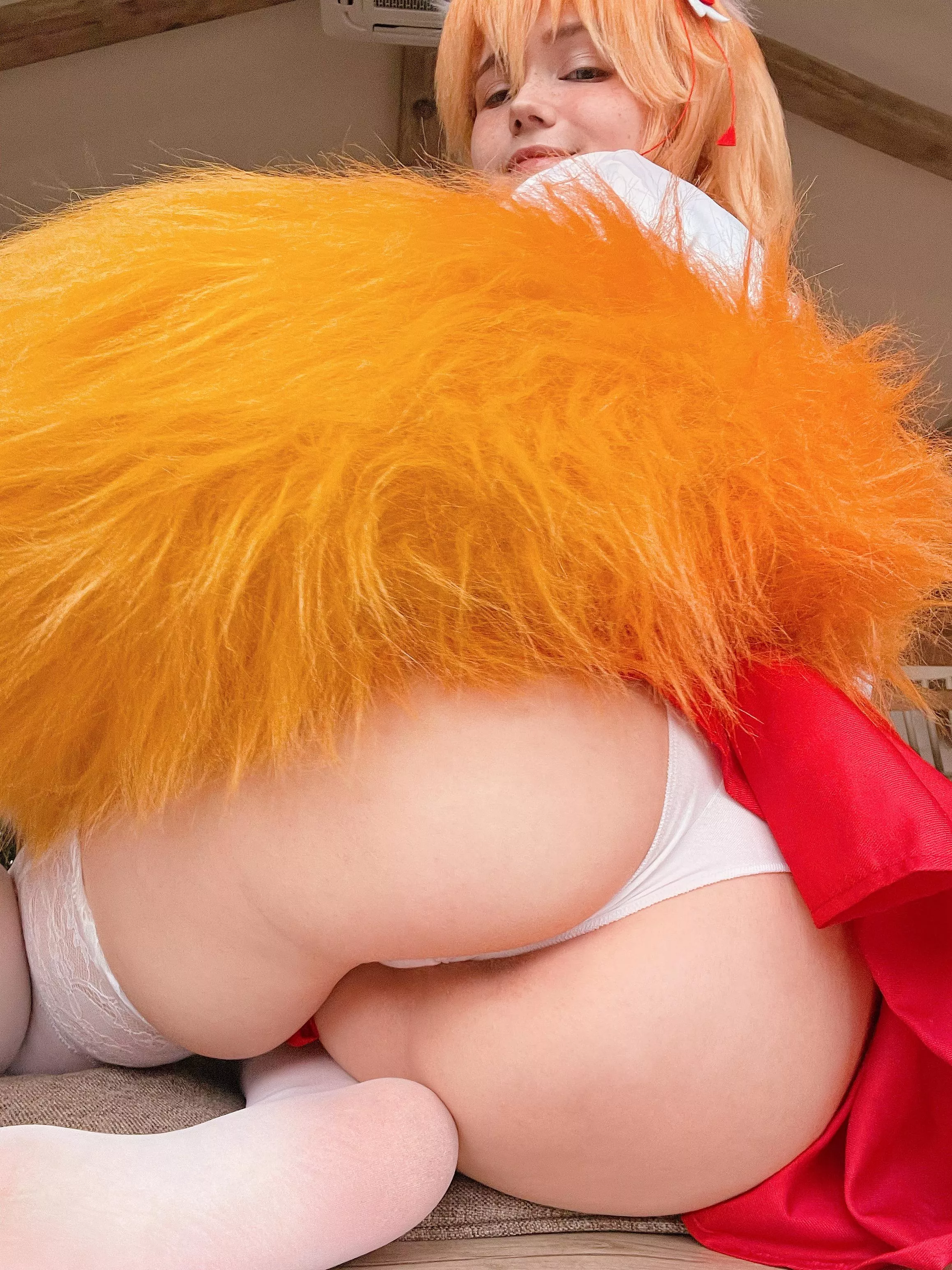 Senko-san cosplay by Neyrodesu