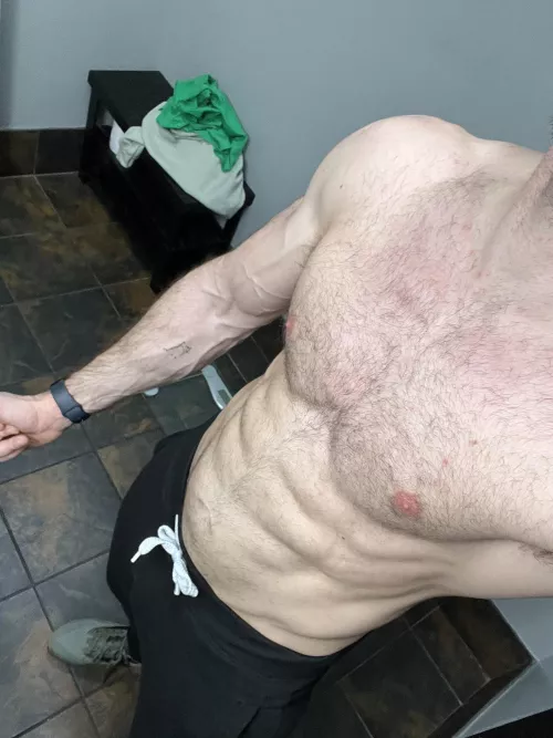 Somebody told me I should post here, so here I am 👋🏼