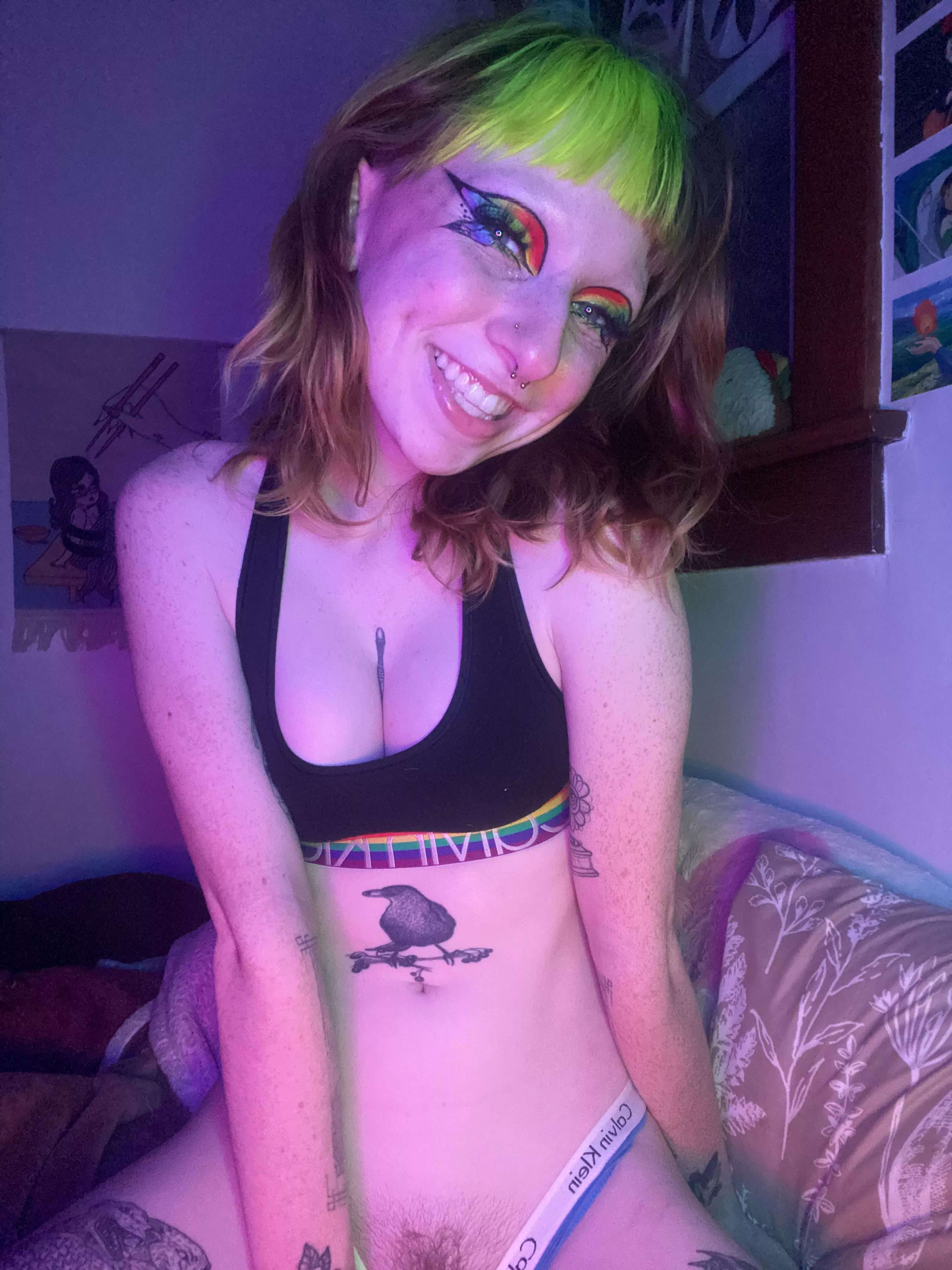 Stepped out of my comfort zone with the makeup tonight! Had to match the bra to it 🌈🌈