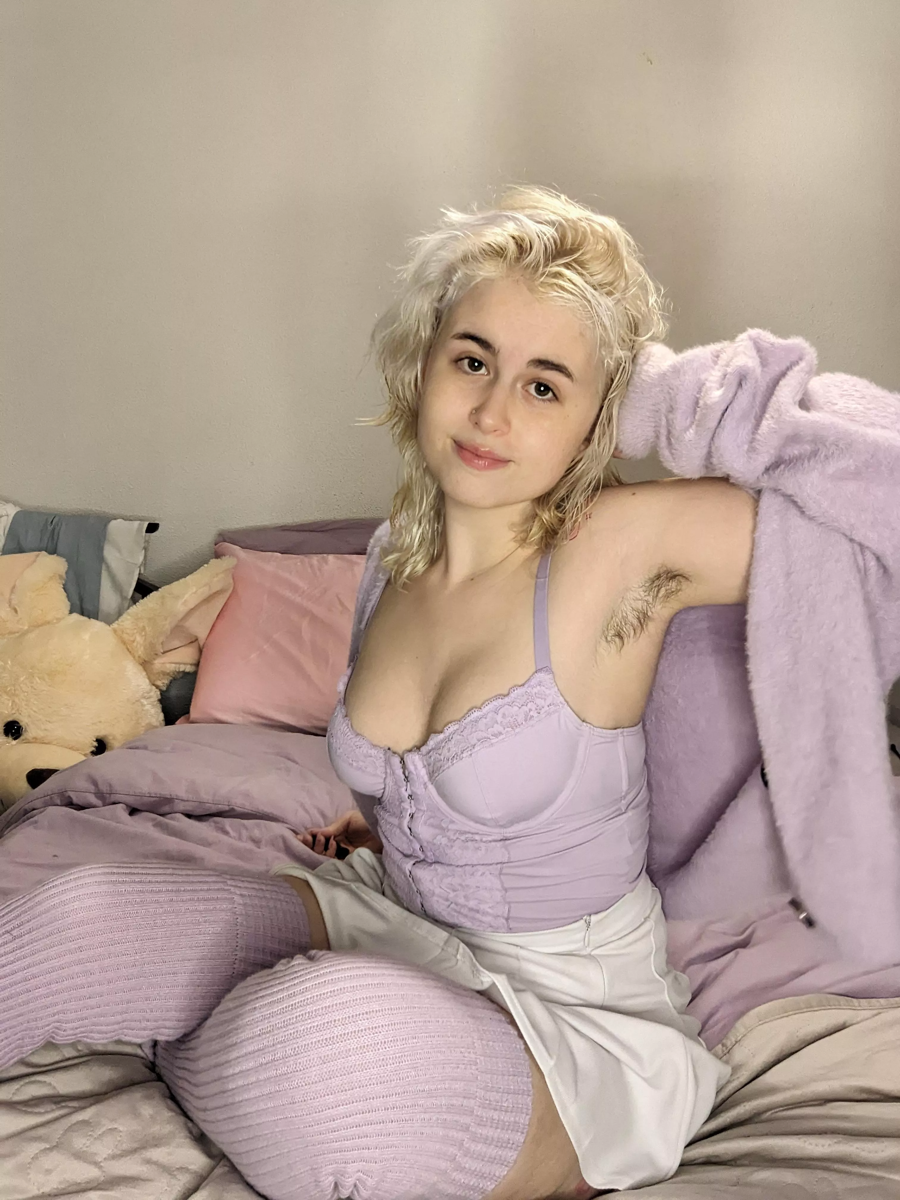 Still wet hair is kinda cute 🙈🍉