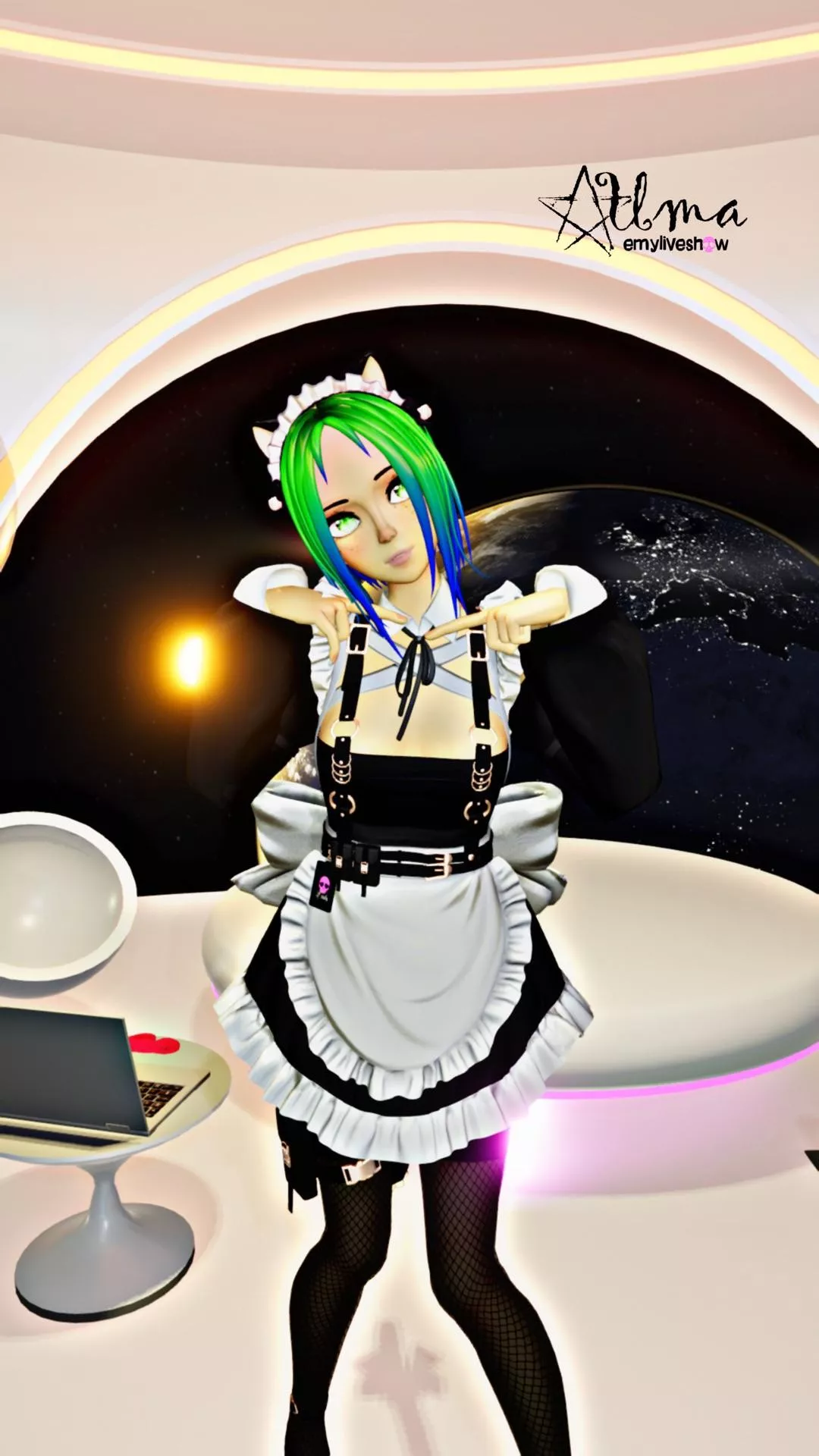 Sunny kitty Uma is waiting for you on her friend’s spaceship 🥰https://chaturbate.com/emyliveshow