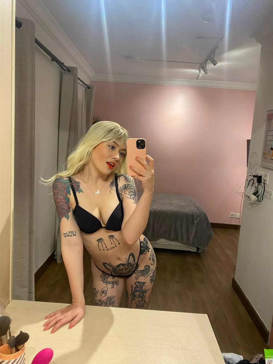 This outfit causes lots of boners