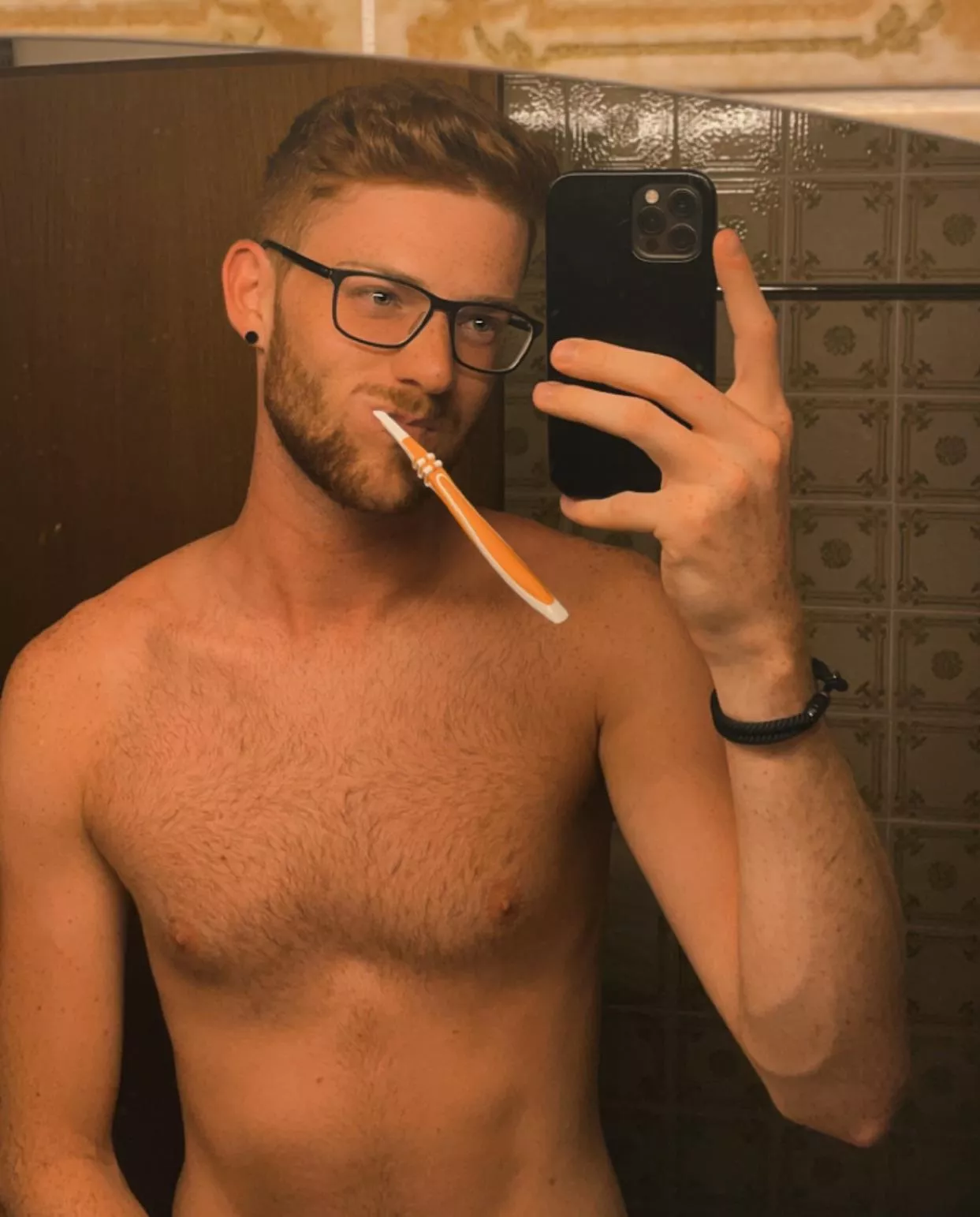 What do you think about my glasses? Also message me for my 👻