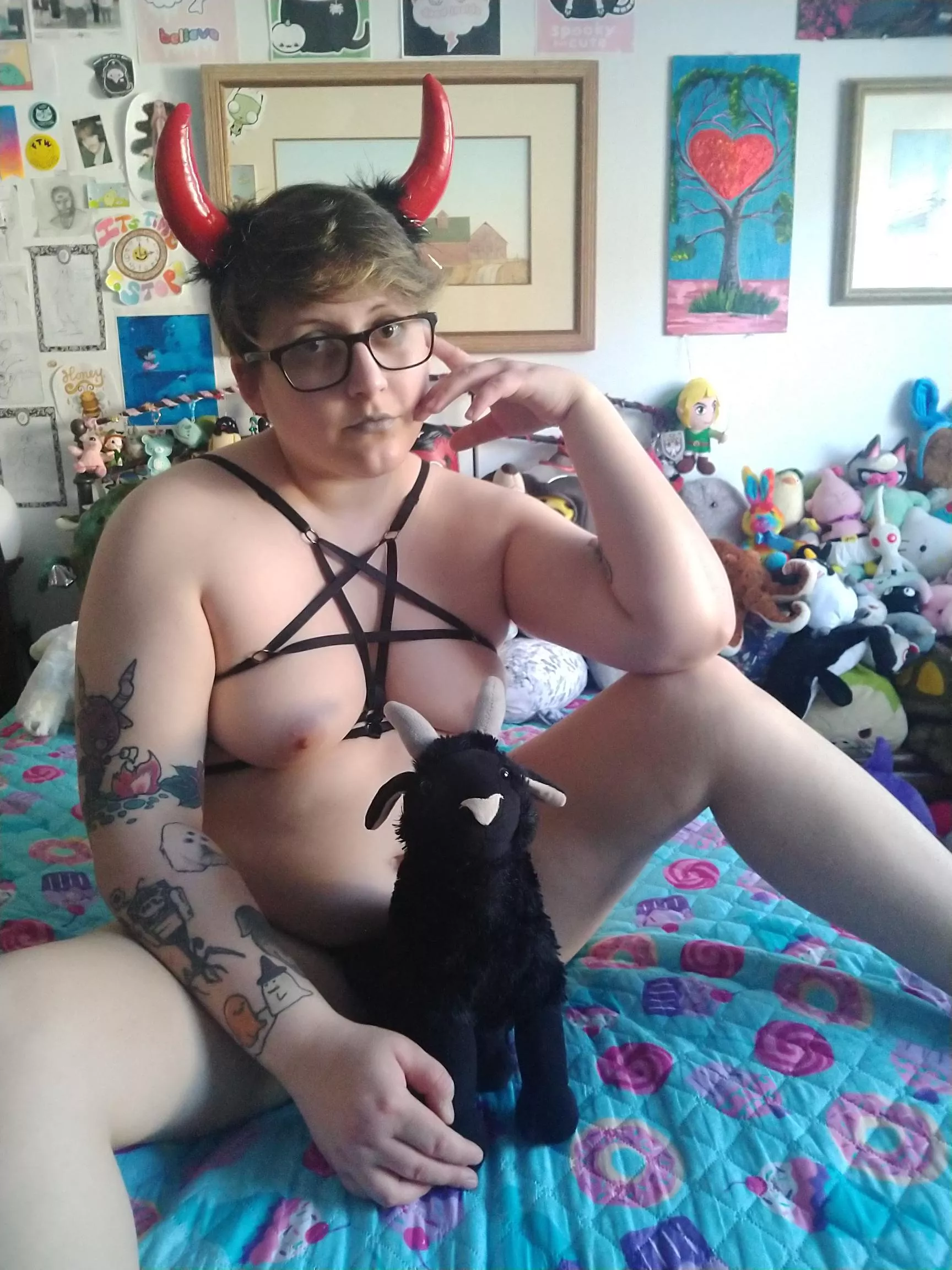 woulds't thou like to live deliciously?