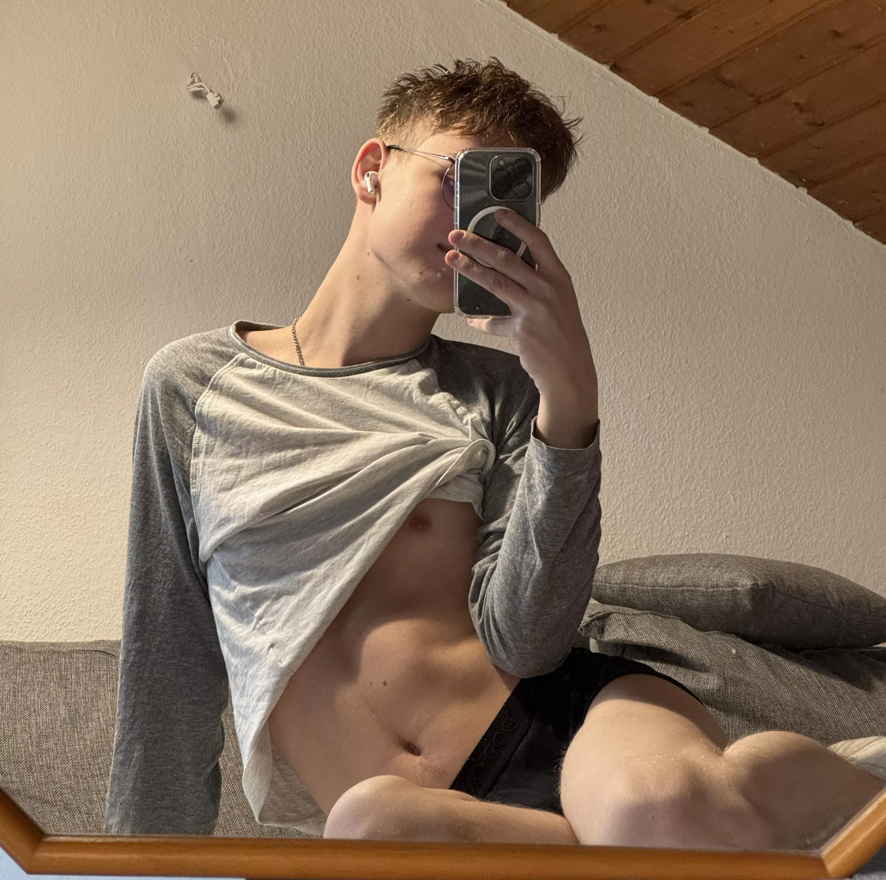 Your skinny babe 😚