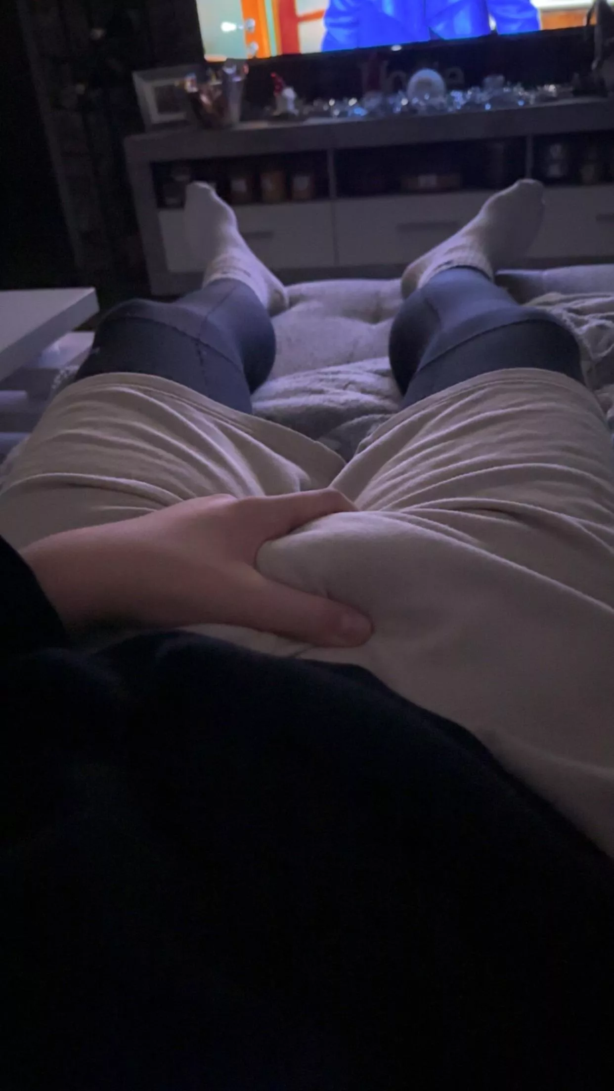 (18) u wanna c my str8 cock? then show me your first ;) snap: d3jv1t