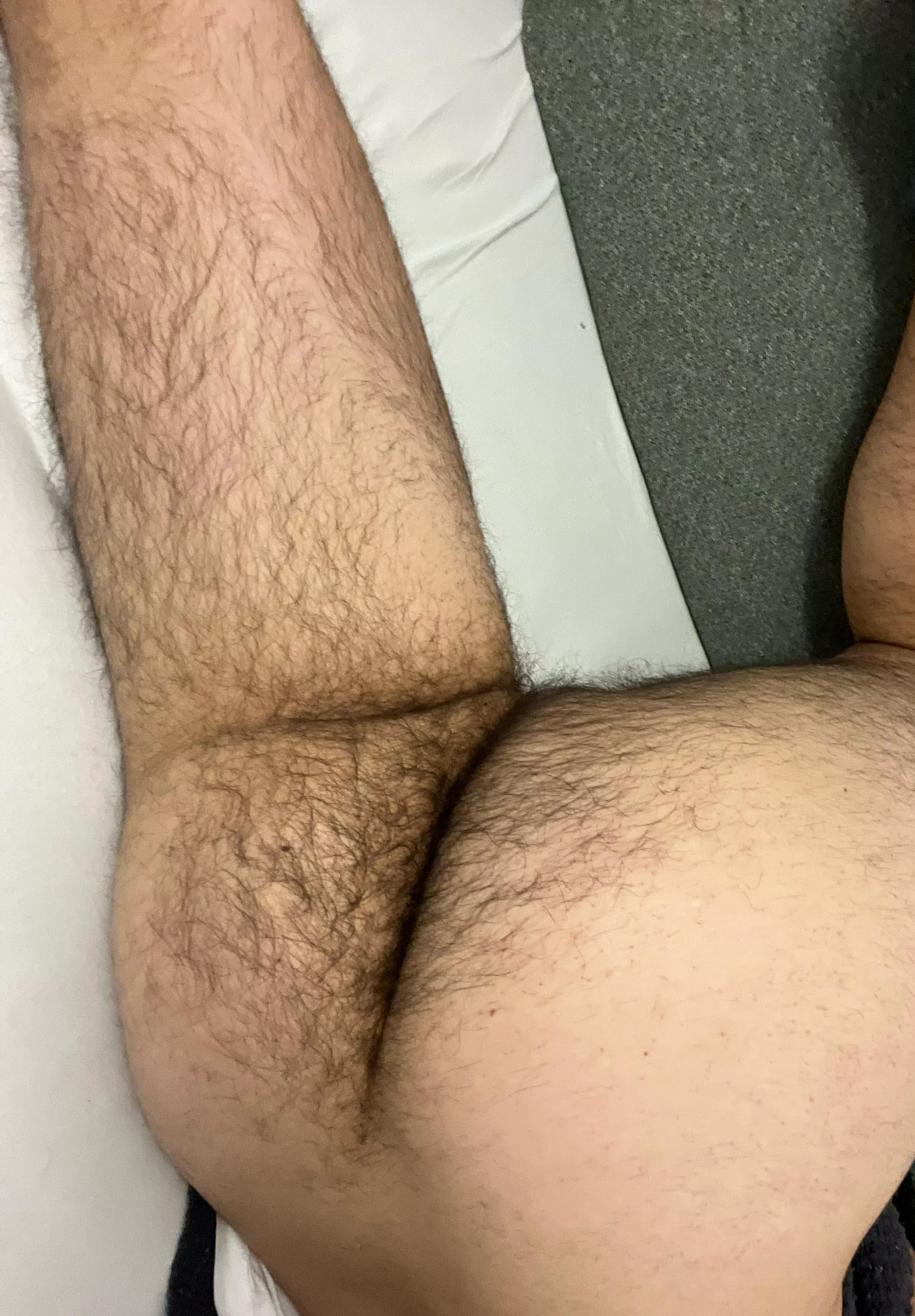 22 i need hunggg top