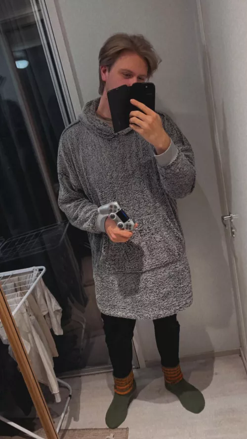 22m looking for gaymer friends! Now playing apex ranked ✌🏻