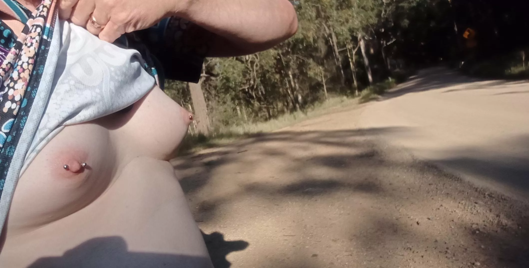 Daily outdoor titty pic 5/13/23