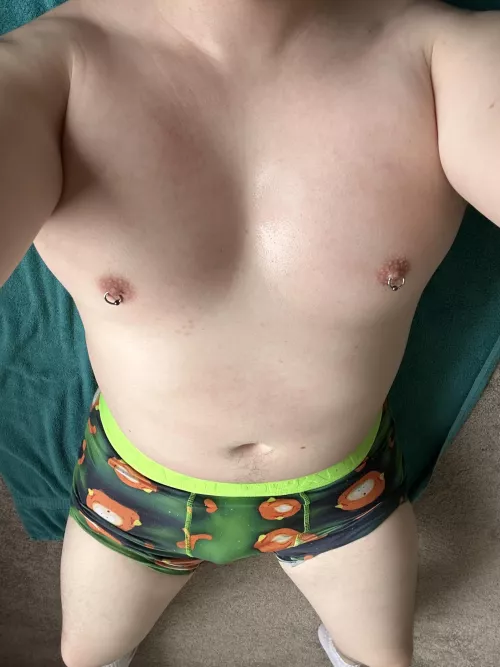 Feeling horny post workout (m) 😈