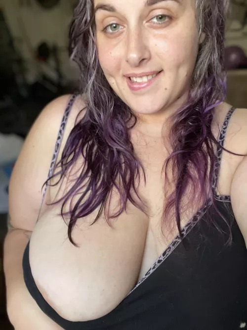 I could use some help removing this slip 🫦