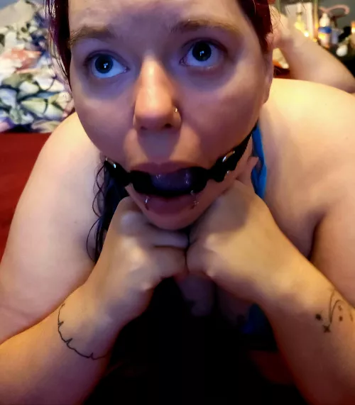 I like being forced to be quiet with a 🍆 in my mouth 💦💥😜