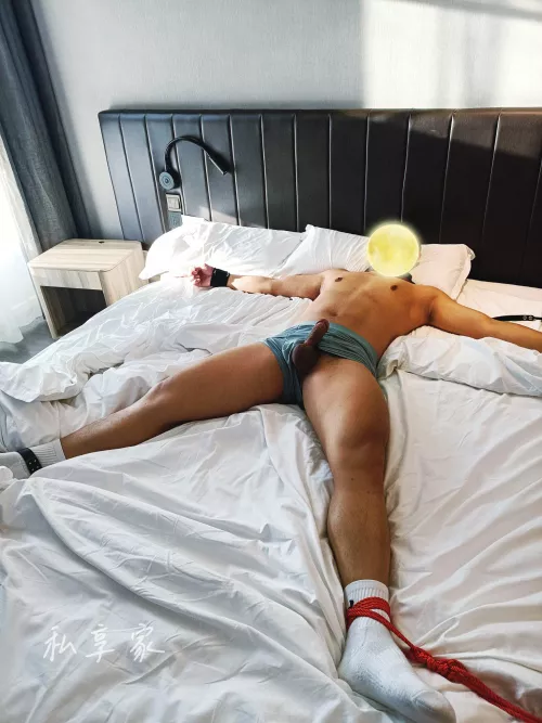 I love ticklish boys. Where would you start tickling him and where should I? 😈