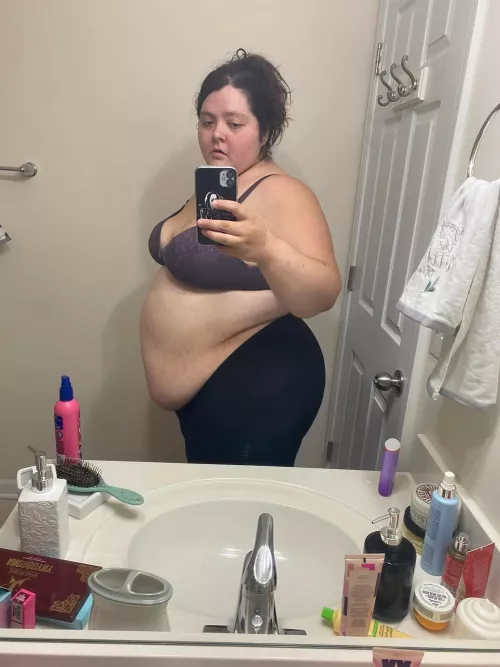 I need more food. Feed me!