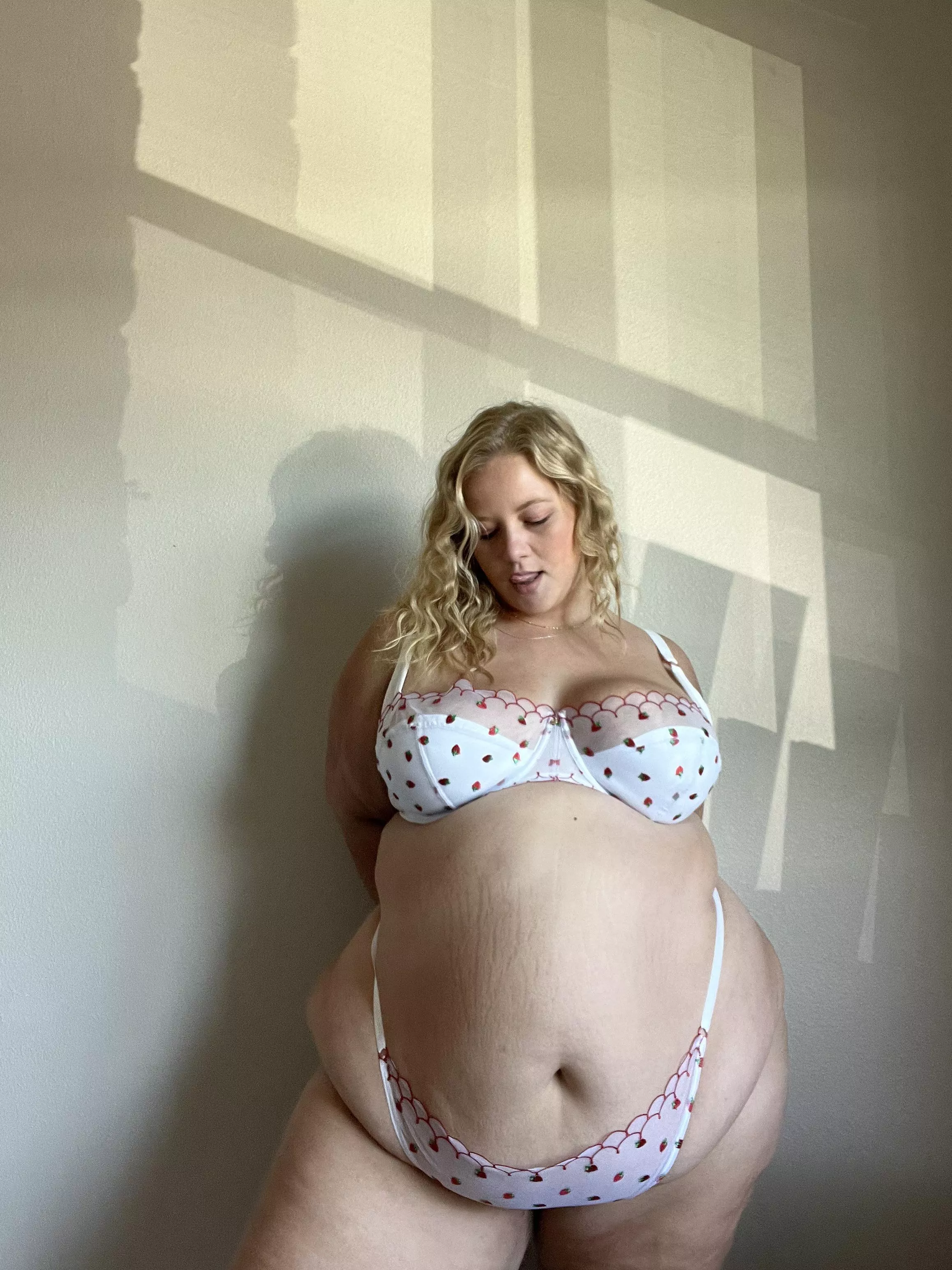 Is my belly starting to hang too low?!