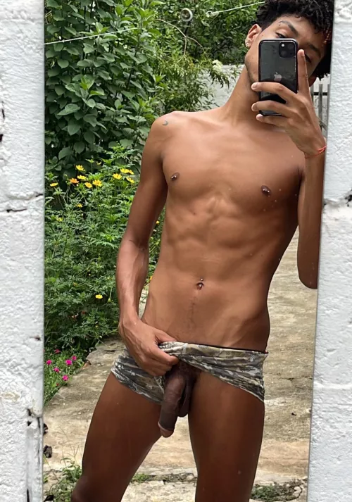 Let’s go outside? 😏🔥